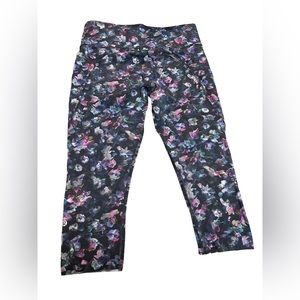 Floral Lululemon Crop